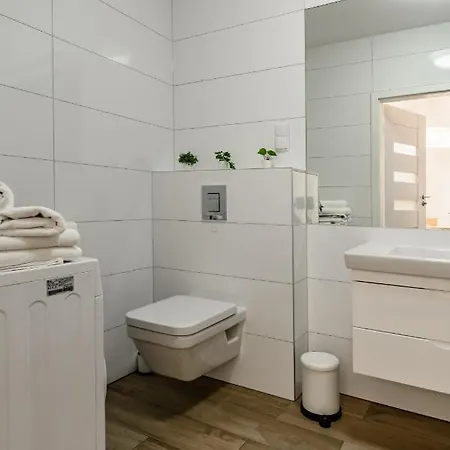 Nadmorskie Tarasy W Kolobrzegu B501 *